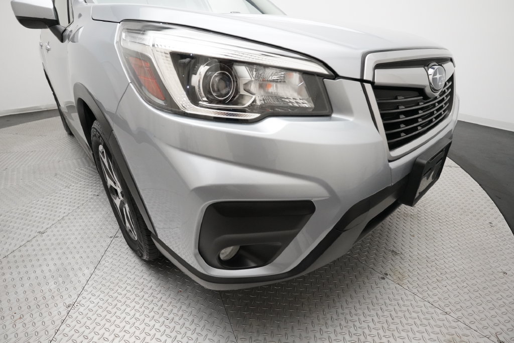 Used 2019 Subaru Forester Premium AWD/4WD image 24