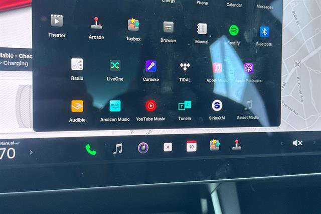 Used 2017 Tesla Model 3 Long Range image 22