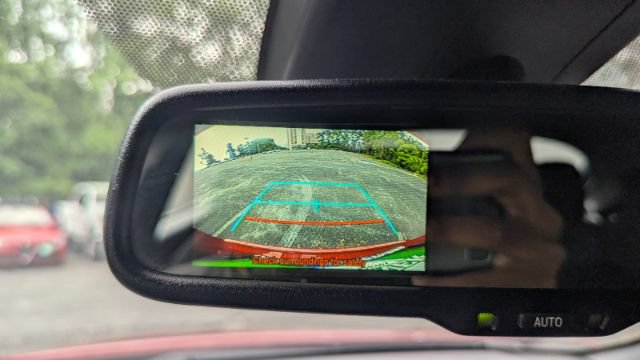 Used 2018 Toyota C-HR XLE FWD image 36