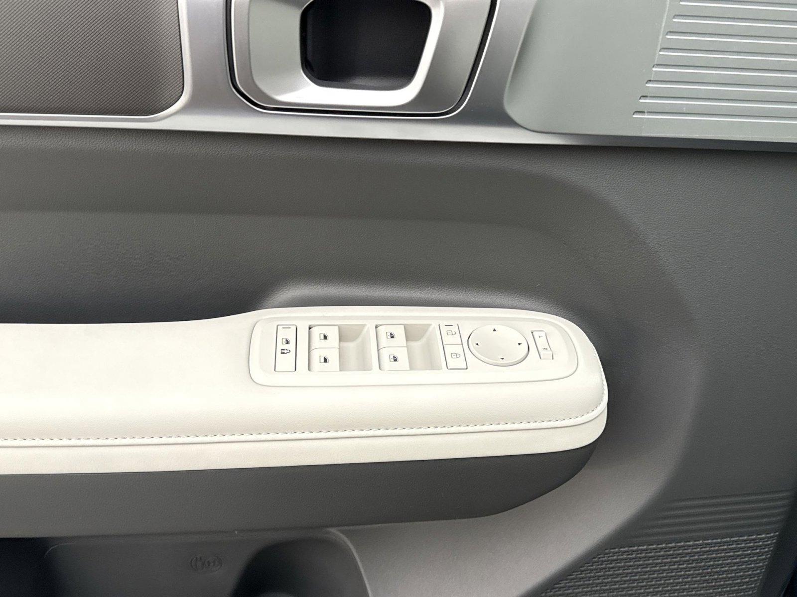 New 2026 Hyundai Santa Fe SEL image 15