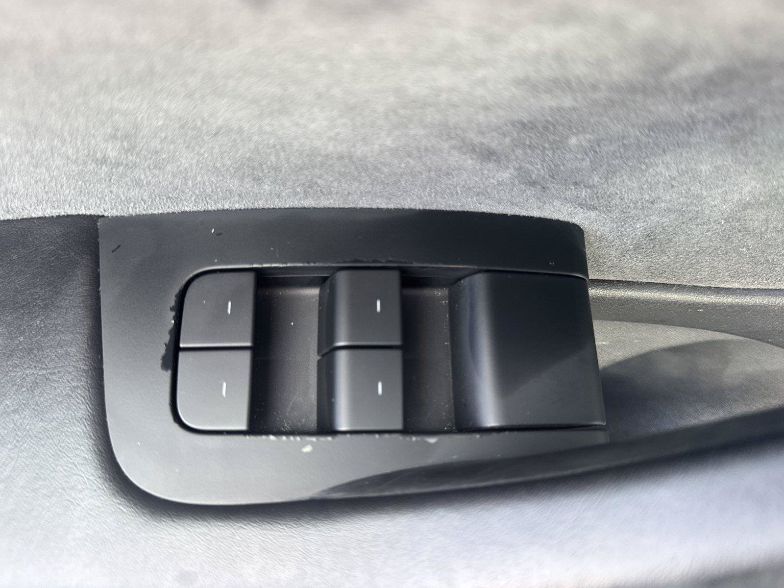 Used 2023 Tesla Model 3 Standard Range RWD image 23