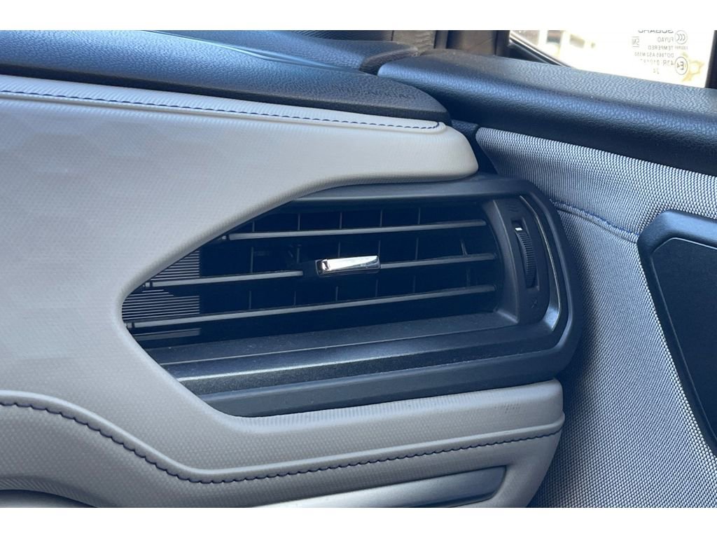 Used 2025 Subaru Forester Premium image 30