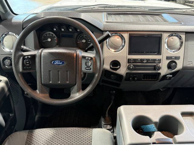 Used 2016 Ford F250 XLT AWD/4WD image 18