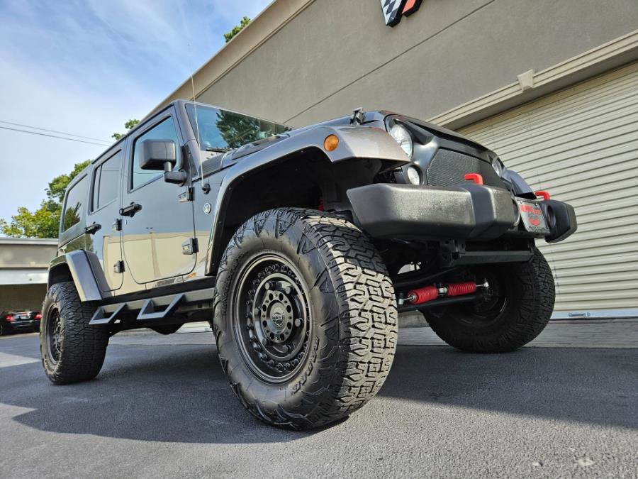 Used 2014 Jeep Wrangler Unlimited Sahara w/ Dual Top Group image 34