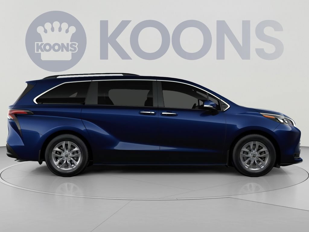 New 2026 Toyota Sienna XLE AWD/4WD image 15