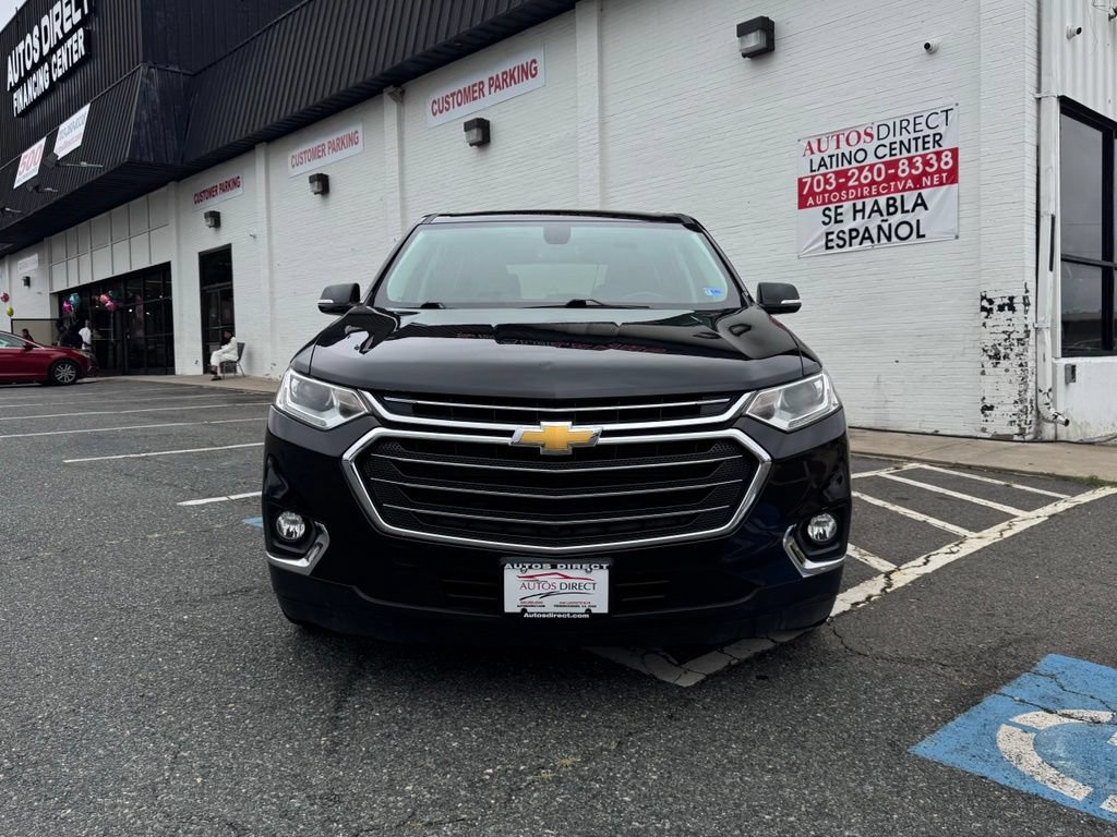 Used 2019 Chevrolet Traverse LT w/ LT Premium Package AWD/4WD image 2
