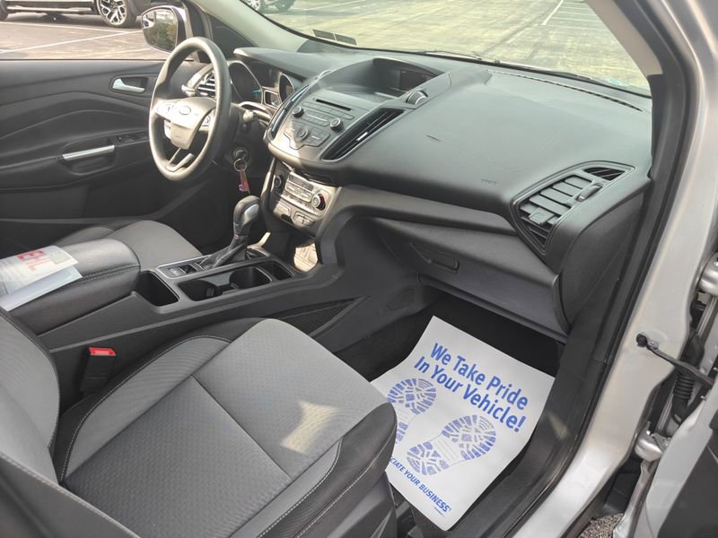 Used 2018 Ford Escape SE AWD/4WD image 17