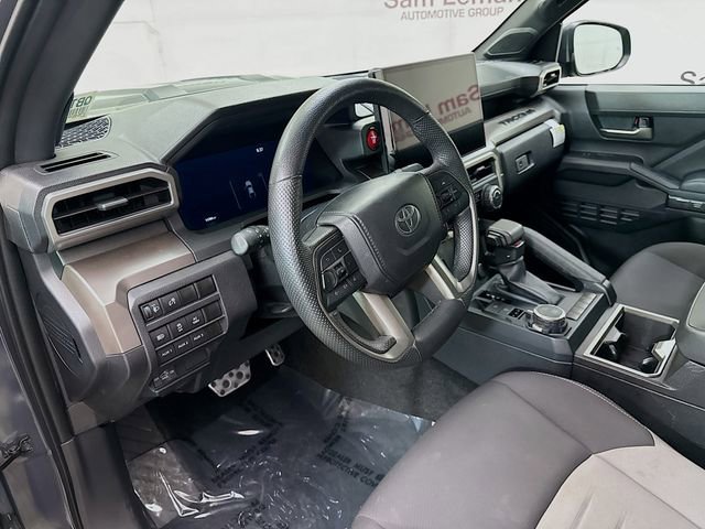 Used 2024 Toyota Tacoma TRD Sport w/ TRD Sport Upgrade Package AWD/4WD image 9
