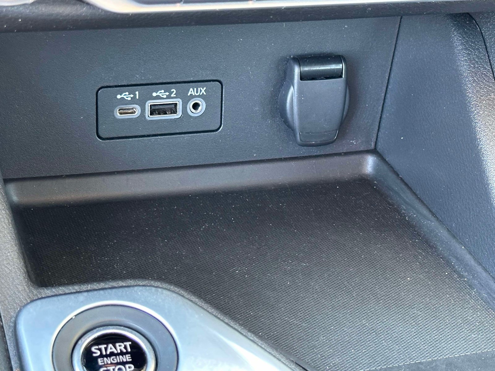 Used 2023 Nissan Sentra SV w/ All-Weather Package FWD image 28