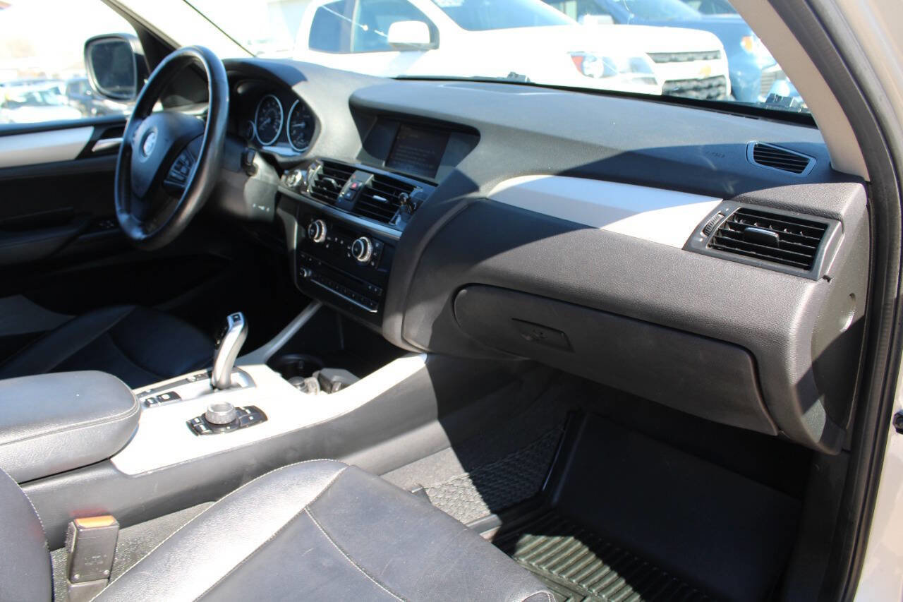 Used 2014 BMW X3 xDrive28i AWD/4WD image 13