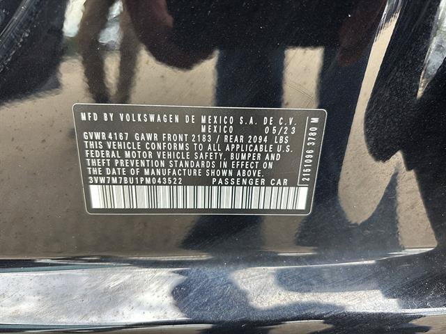Used 2023 Volkswagen Jetta SE w/ Panoramic Sunroof Package FWD image 21