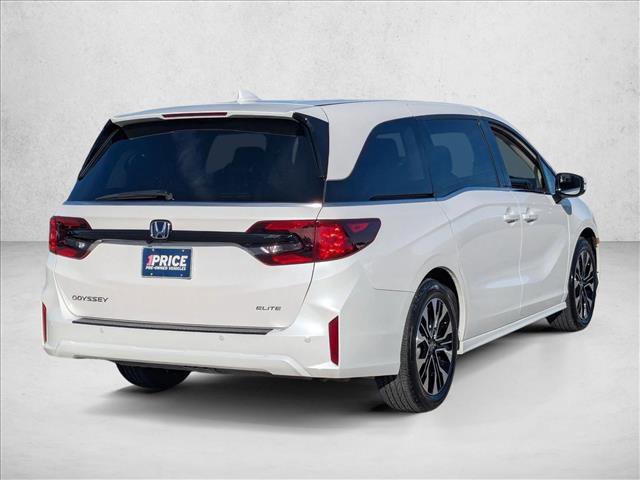 Used 2025 Honda Odyssey Elite image 5