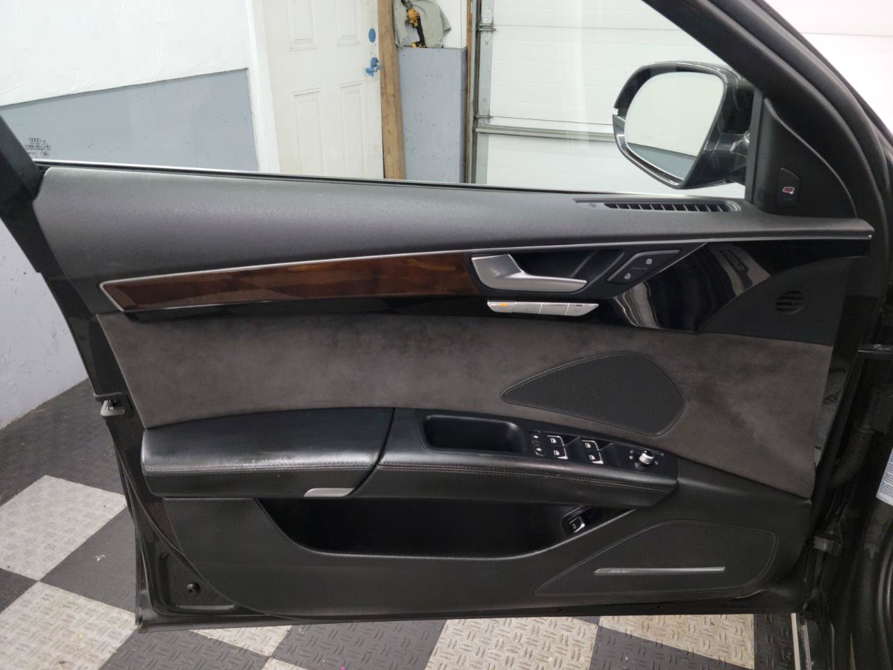 Used 2016 Audi A8 L 3.0T w/ Executive Package AWD/4WD image 27