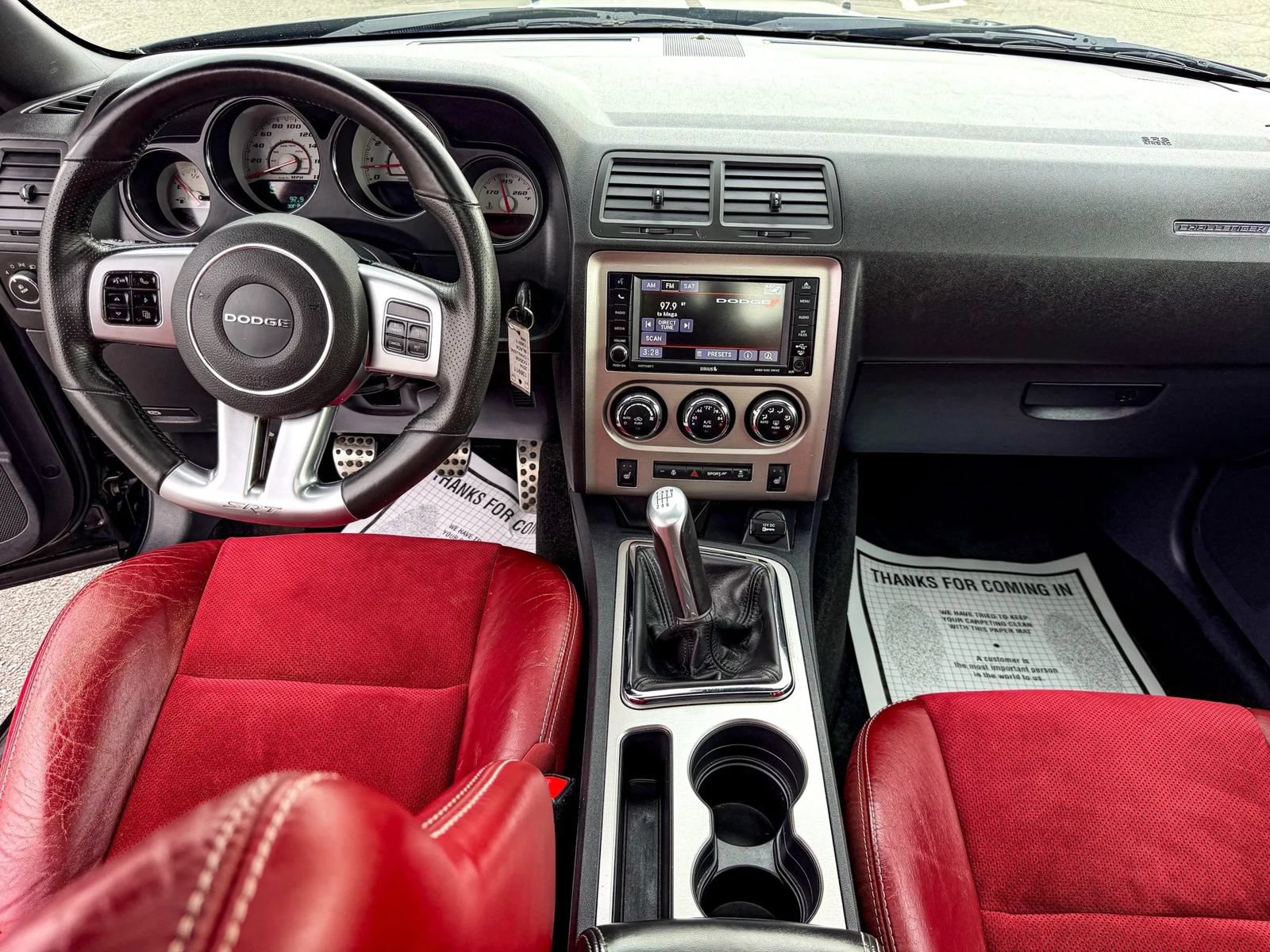 Used 2014 Dodge Challenger SRT8 w/ Harman/Kardon Audio Group RWD image 30