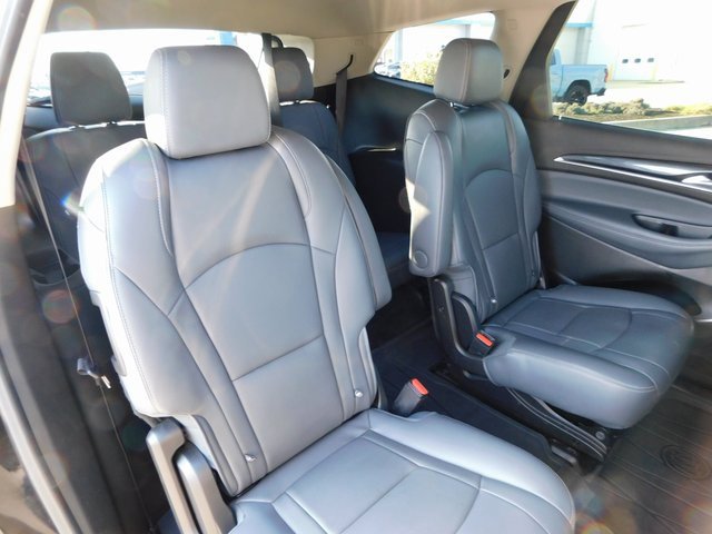 Used 2021 Buick Enclave Essence w/ Sport Touring Edition image 21