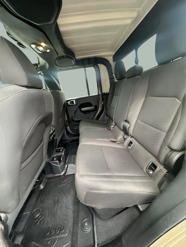Used 2020 Jeep Gladiator Sport w/ Quick Order Package 24S AWD/4WD image 13