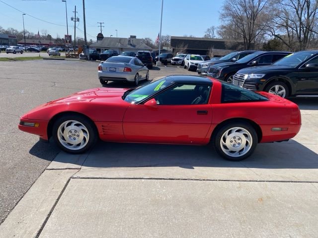 Used 1993 Chevrolet Corvette Coupe RWD image 6