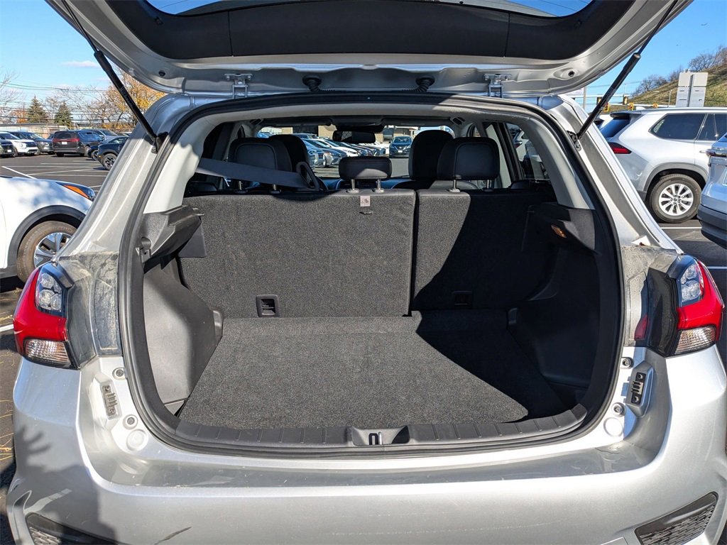 Used 2025 Mitsubishi Outlander Sport SE image 34