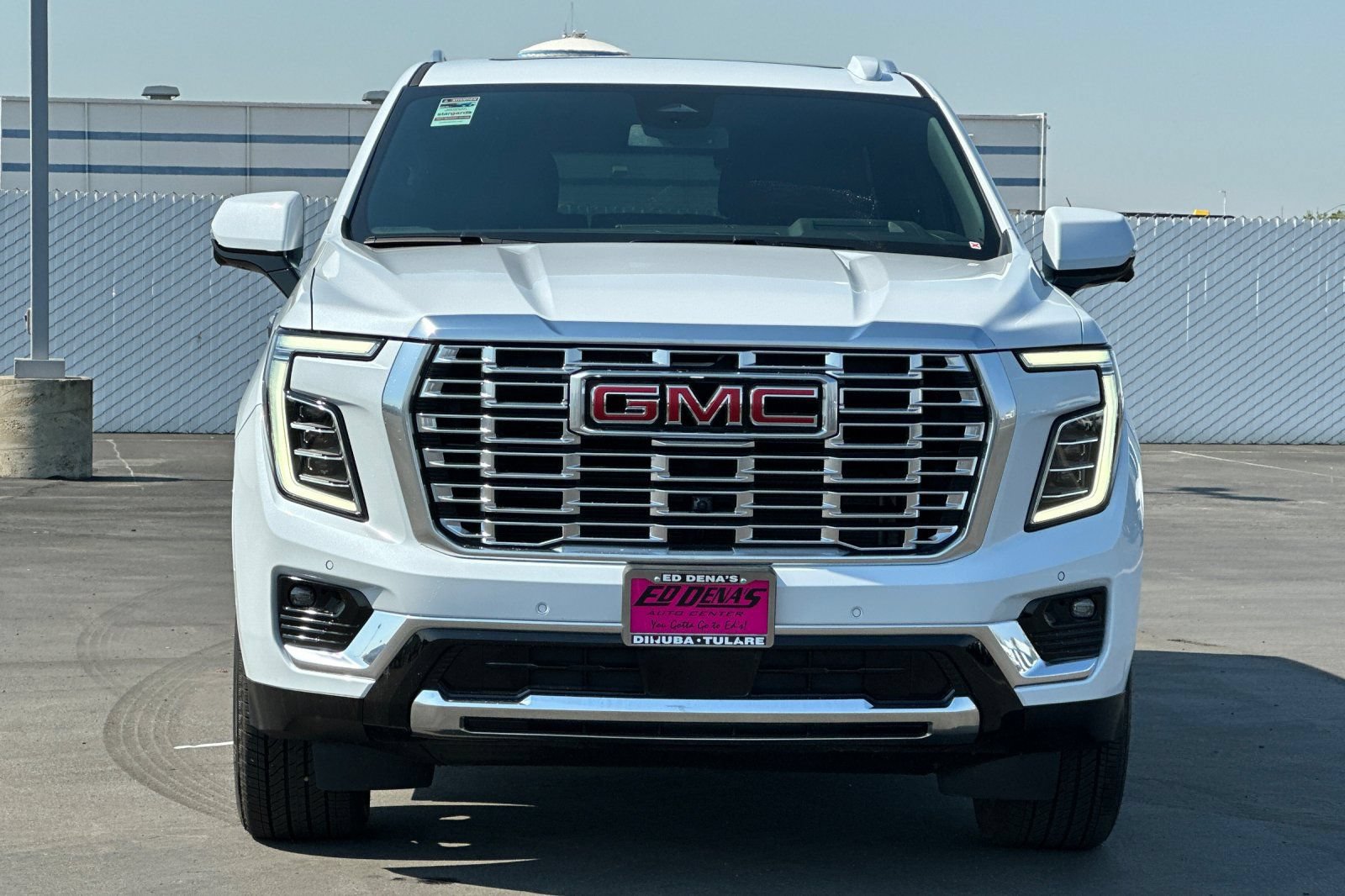 Used 2026 GMC Yukon Denali w/ Sun & Power Step Package AWD/4WD image 10