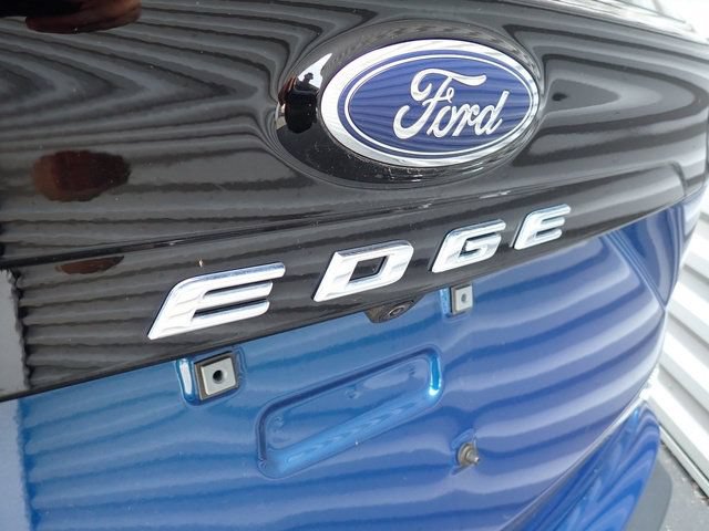 Used 2024 Ford Edge SEL w/ Convenience Package AWD/4WD image 5