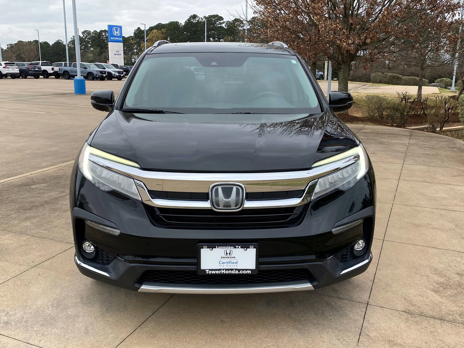 Used 2019 Honda Pilot Touring image 2