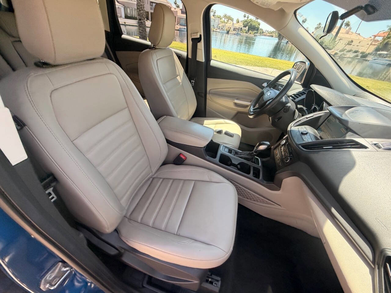 Used 2019 Ford Escape SEL FWD image 24