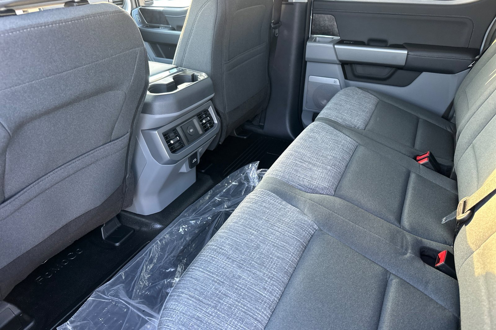 New 2026 Ford F250 XLT w/ XLT Premium Package image 11