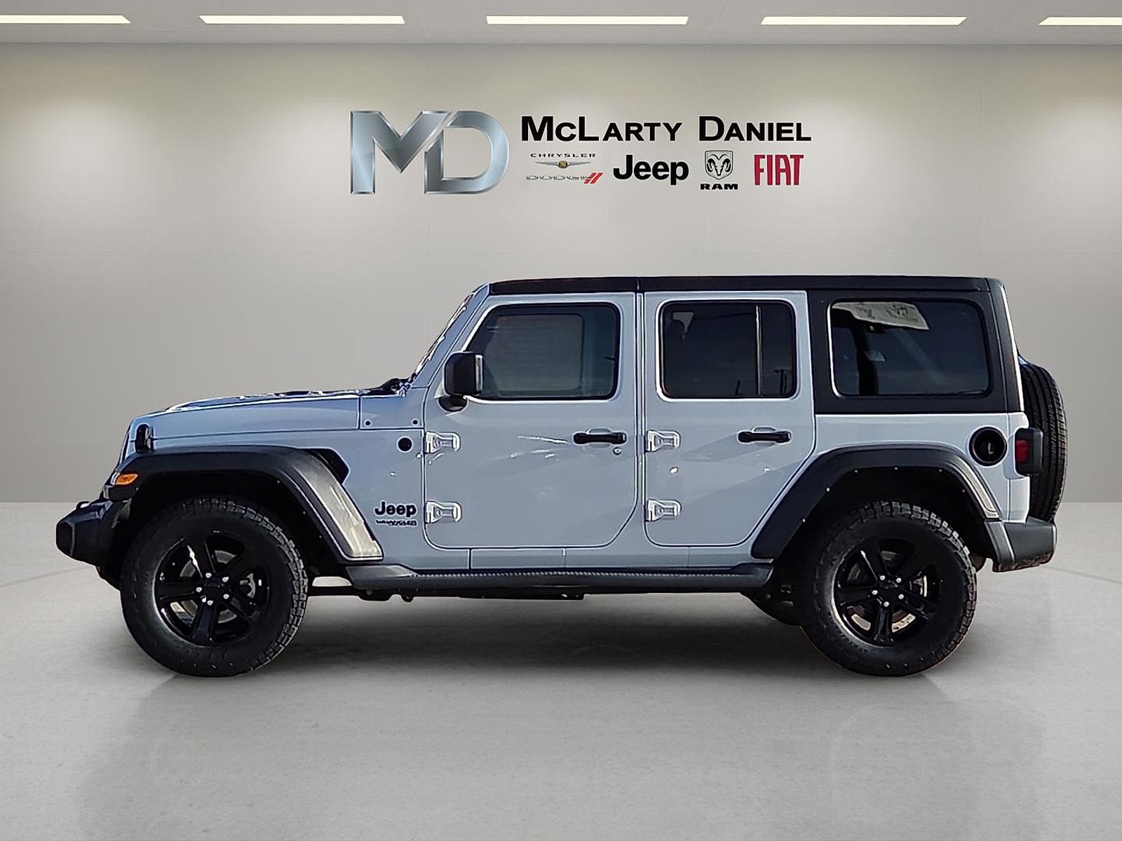 Used 2021 Jeep Wrangler Unlimited Sport image 3