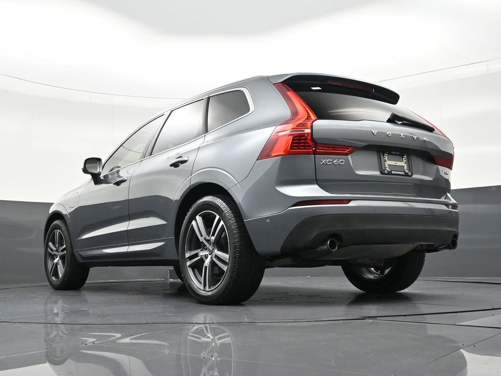Used 2019 Volvo XC60 T8 Momentum w/ Premium Package image 24