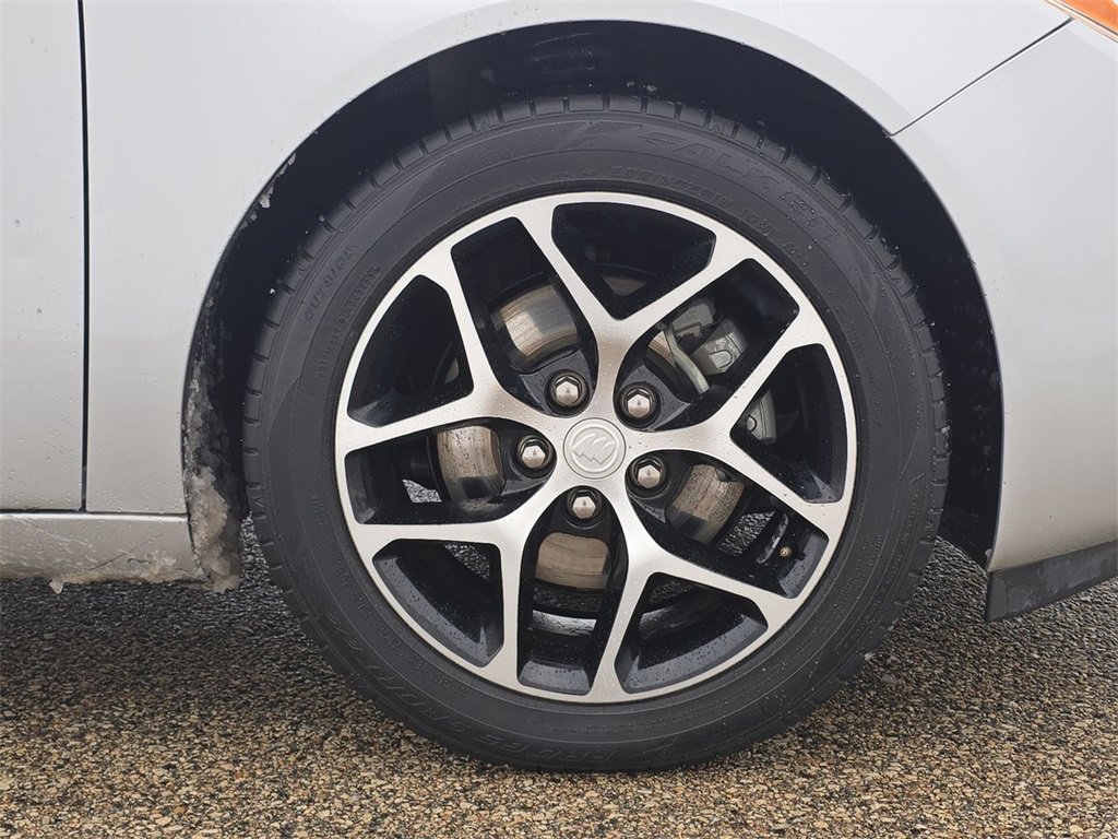 Certified 2017 Buick Regal Sport Touring image 34