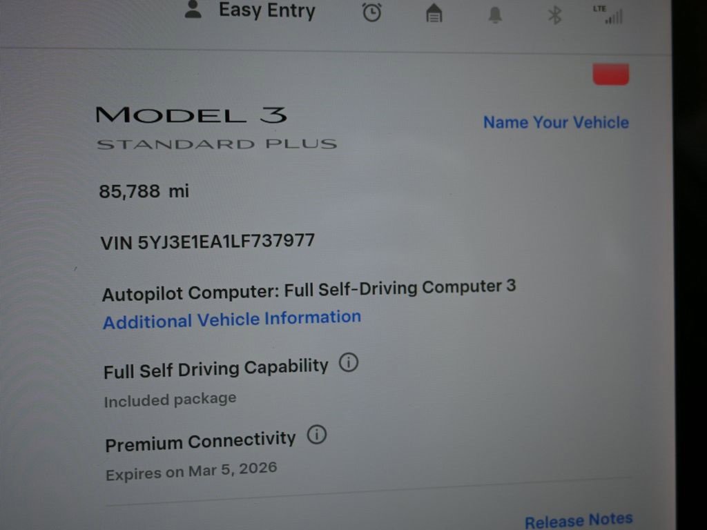 Used 2020 Tesla Model 3 Standard Range Plus image 20