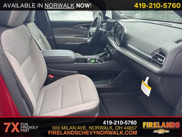 New 2026 Chevrolet Traverse LT w/ LPO, Floor Liner Package image 41