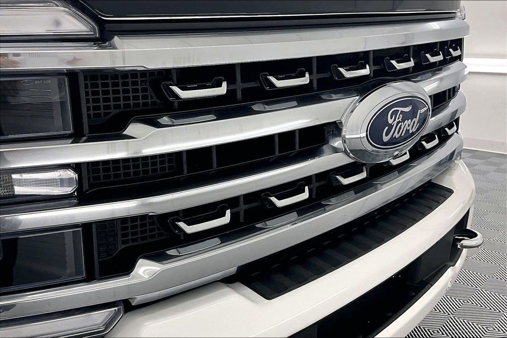 Certified 2024 Ford F250 Platinum AWD/4WD image 29