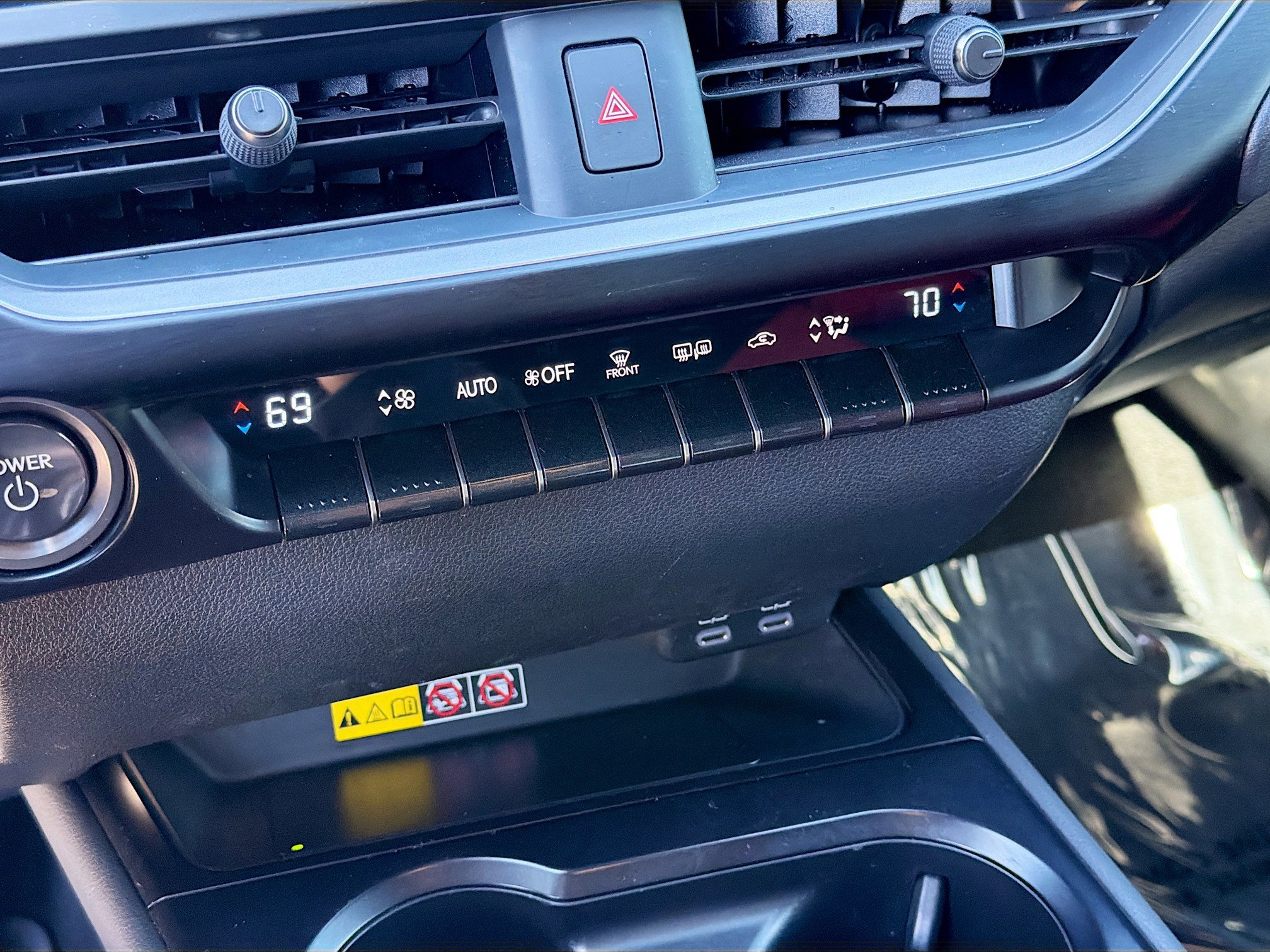 Used 2024 Lexus UX 250h F Sport image 35