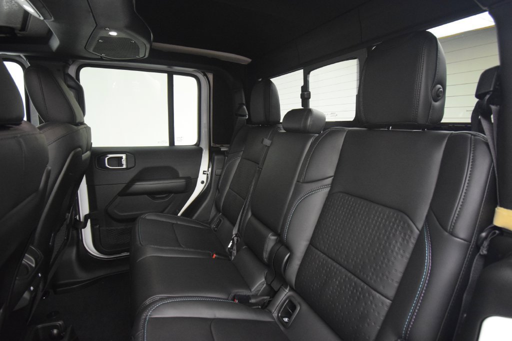New 2026 Jeep Gladiator Sport AWD/4WD image 42