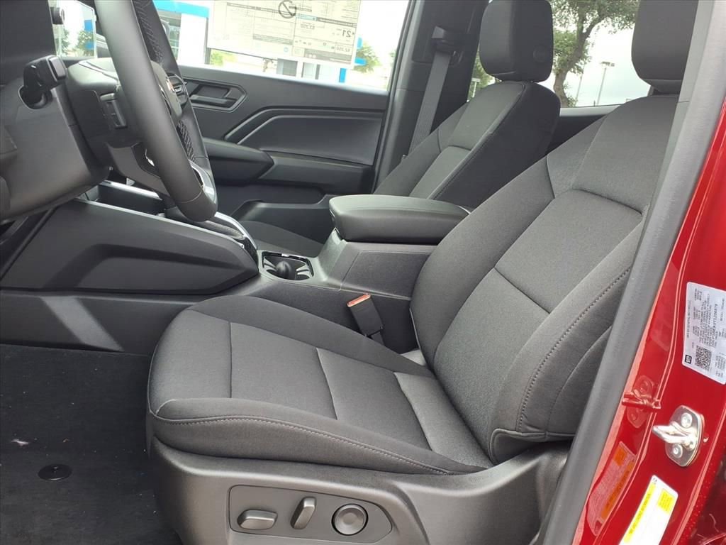 New 2026 Chevrolet Colorado W/T image 12