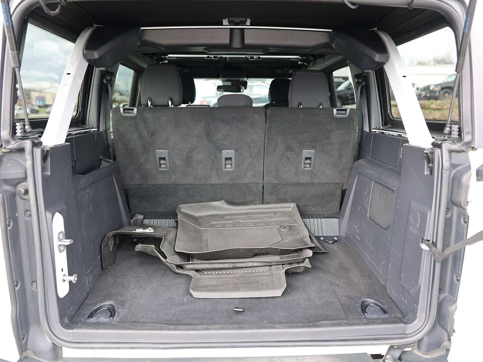 Used 2022 Ford Bronco Wildtrak image 14