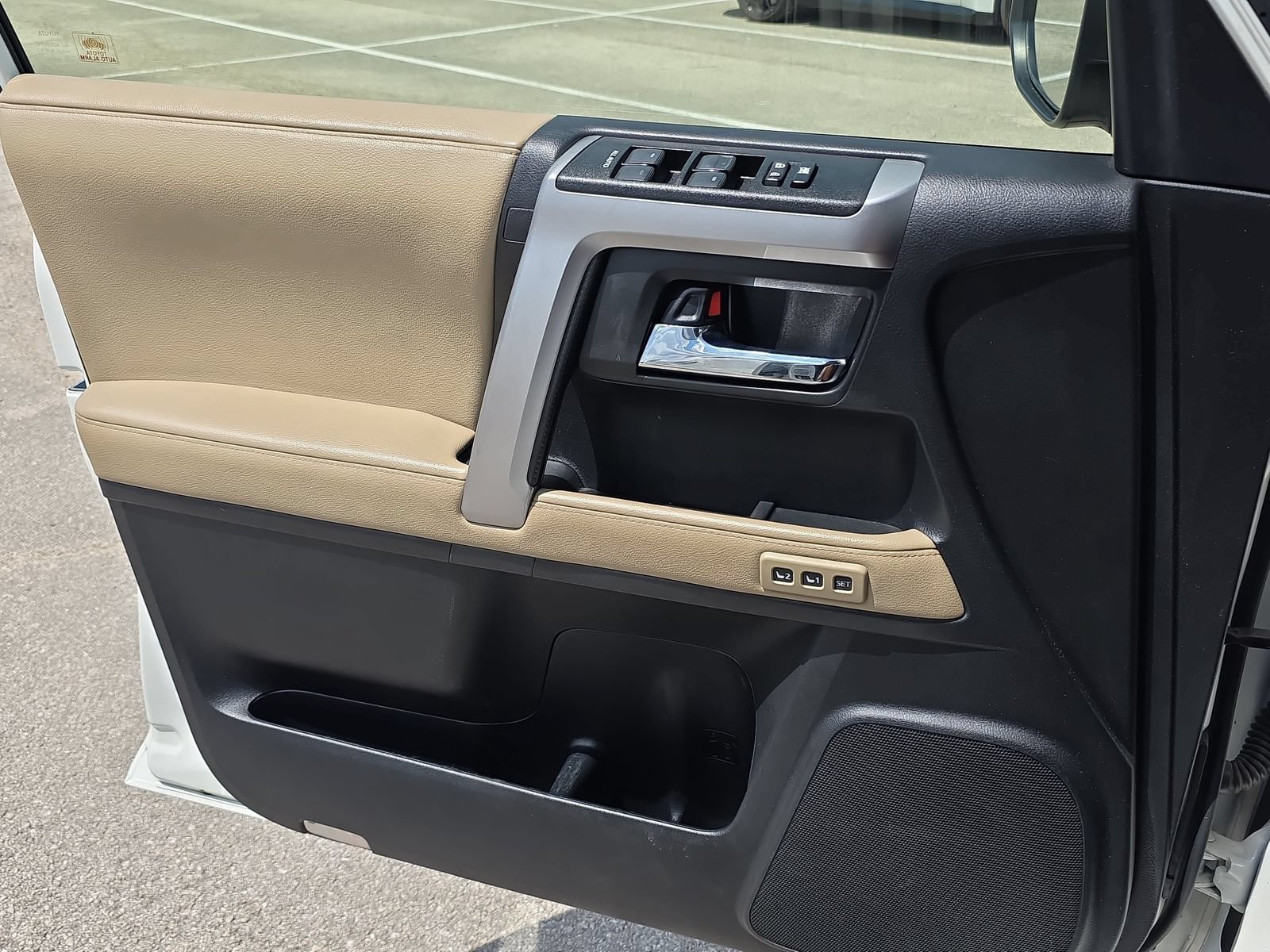 Used 2020 Toyota 4Runner Limited AWD/4WD image 24