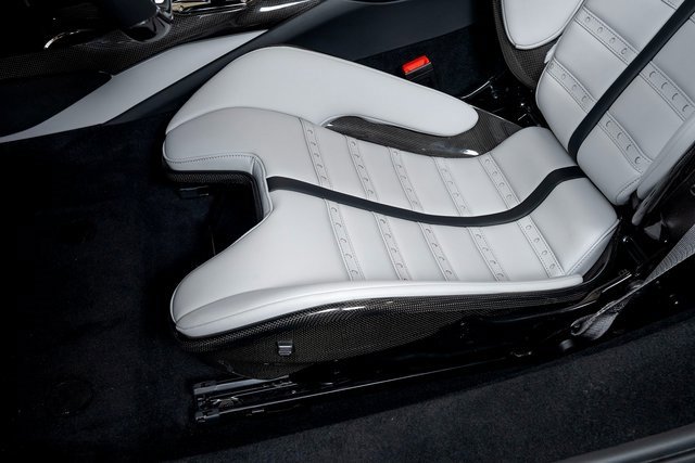 Used 2024 Ferrari 296 GTS image 22