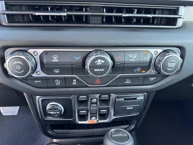 New 2026 Jeep Gladiator Sport image 25