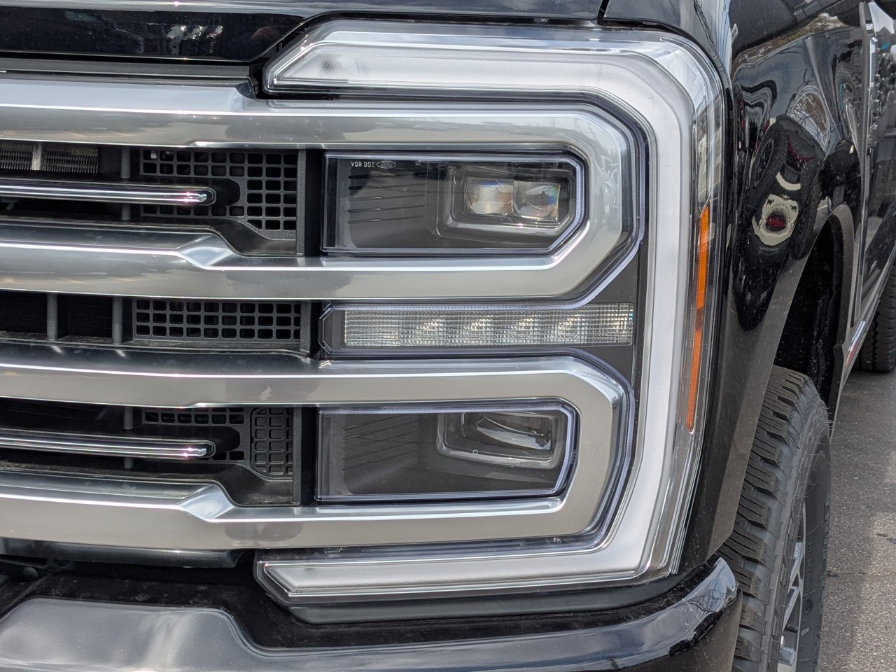 New 2026 Ford F250 Platinum w/ Platinum Plus Package image 9