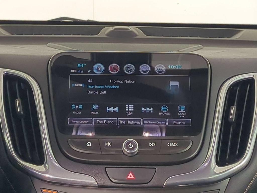 Used 2018 Chevrolet Equinox Premier FWD image 21