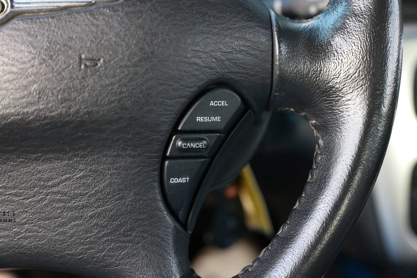 Used 2006 Chrysler Sebring Touring FWD image 28