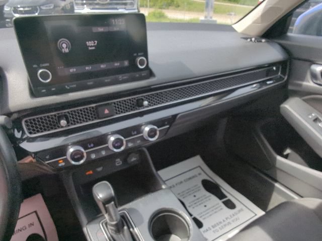 Used 2023 Honda Civic EX image 16