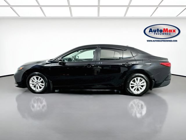 Used 2025 Toyota Camry LE w/ Convenience Package FWD image 8