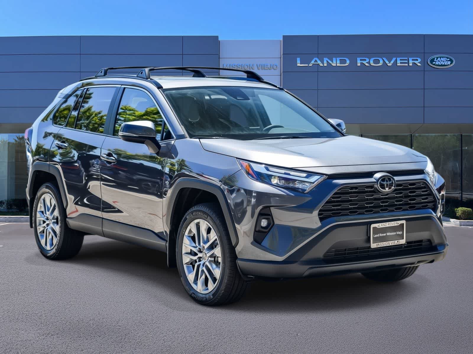 Used 2025 Toyota RAV4 XLE Premium FWD image 3