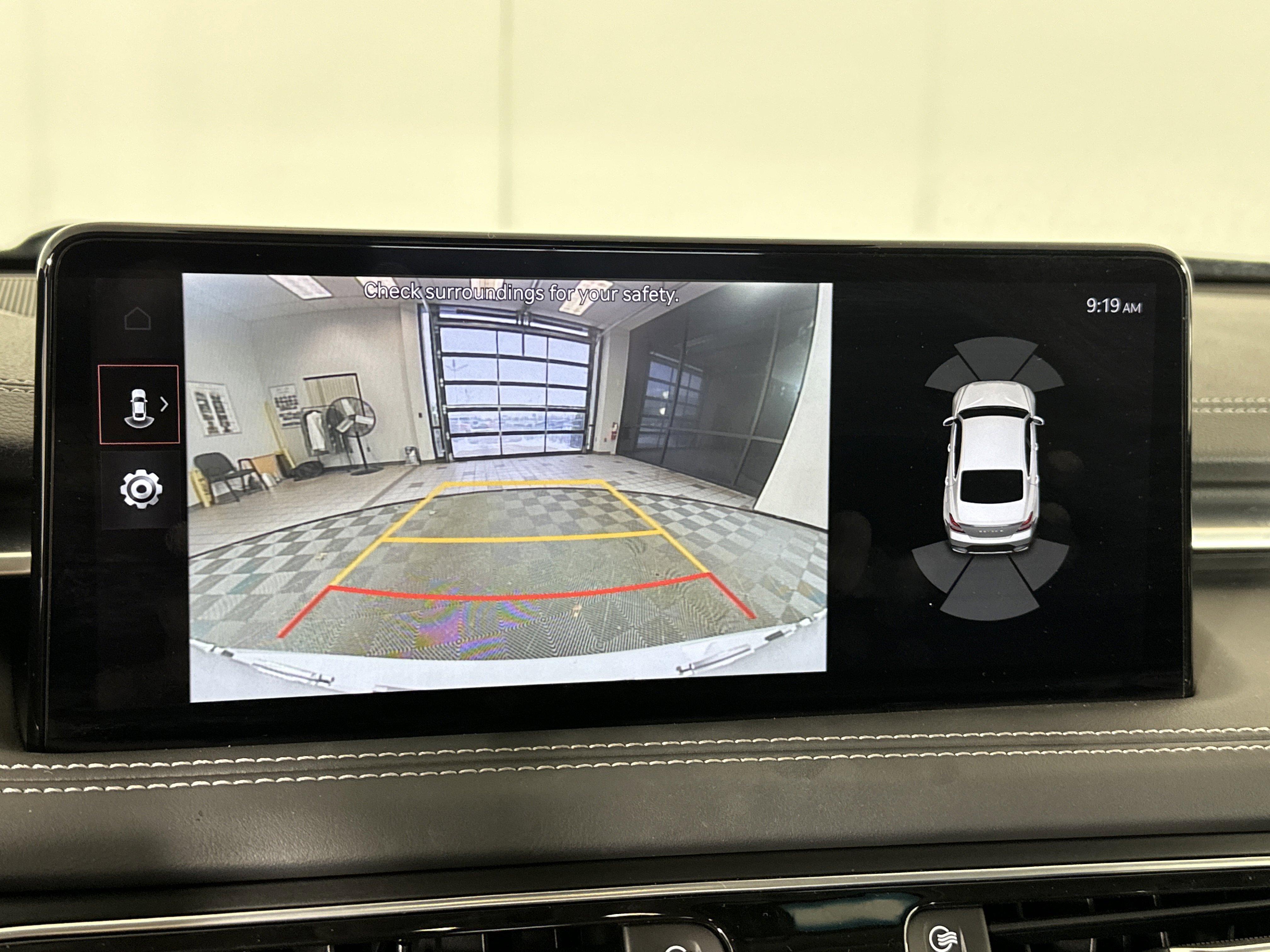 Used 2022 Genesis G70 2.0T w/ Prestige Package image 24