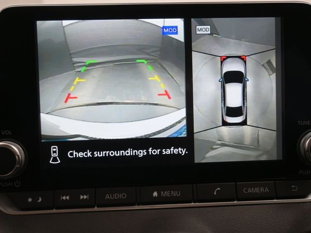 Used 2025 Nissan Sentra SR w/ SR Premium Package image 31