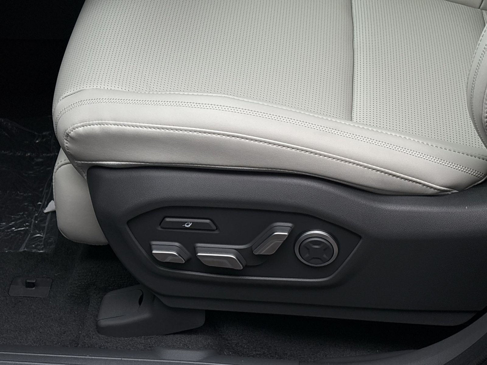 New 2027 Hyundai Santa Fe Calligraphy AWD/4WD image 14