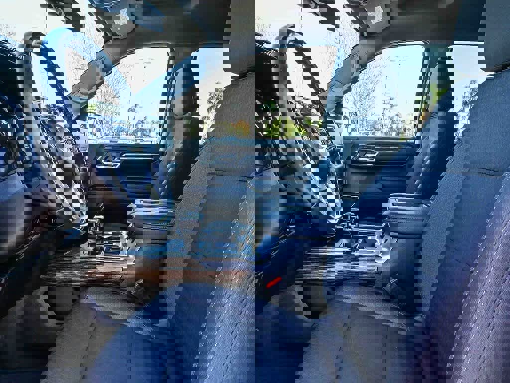 Used 2022 GMC Sierra 1500 Elevation image 15